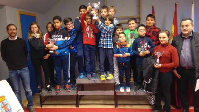 Rcord de participacin en la Fase Local de Ajedrez de Deporte Escolar, con un total de 84 escolares, con un total de 84 escolares - 9
