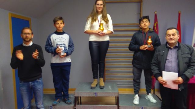 Rcord de participacin en la Fase Local de Ajedrez de Deporte Escolar, con un total de 84 escolares, con un total de 84 escolares - 11