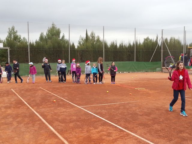 Clausura navideña de la Escuela de tenis Kuore - 2
