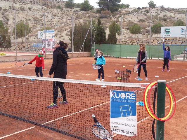 Clausura navideña de la Escuela de tenis Kuore - 4