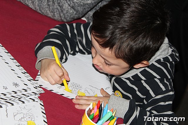 El Cartero Real enviado por Sus Majestades los Reyes Magos de Oriente recoge las misivas y deseos de los niños y niñas - 10