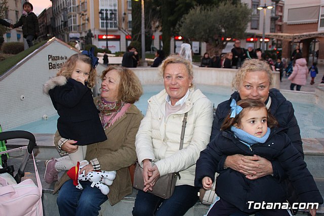 DGenes celebra su 10º aniversario con hinchables, personajes de animacin y una suelta de globos - 18