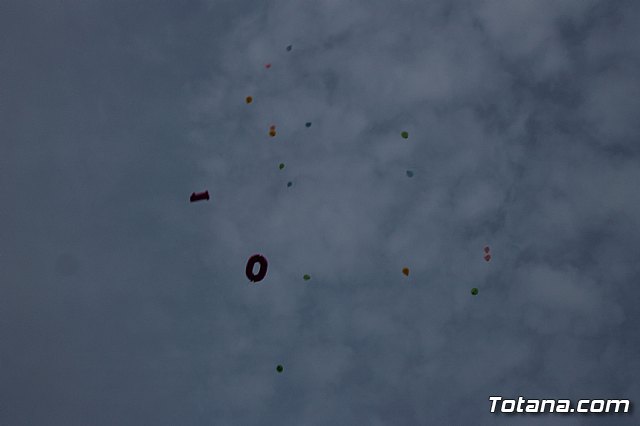 DGenes celebra su 10º aniversario con hinchables, personajes de animacin y una suelta de globos - 29