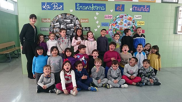 El CEIP La Cruz celebr el Da Escolar de la No Violencia y la Paz - 2