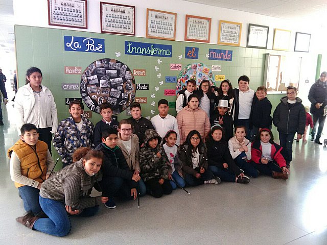 El CEIP La Cruz celebr el Da Escolar de la No Violencia y la Paz - 14