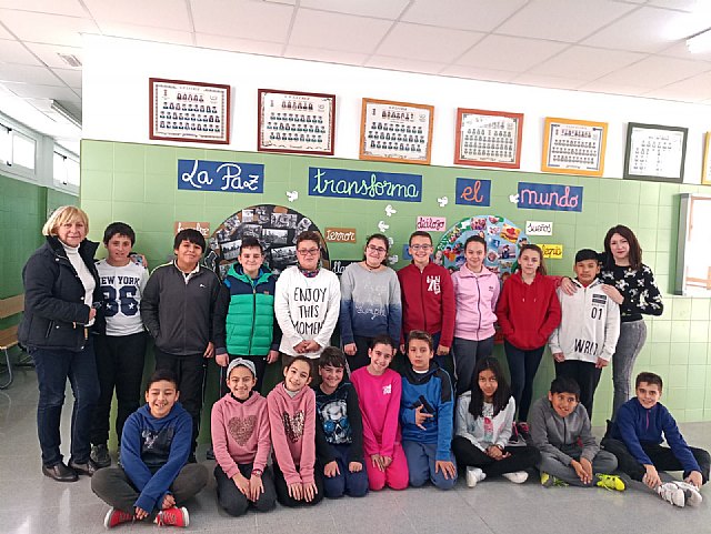 El CEIP La Cruz celebr el Da Escolar de la No Violencia y la Paz - 15