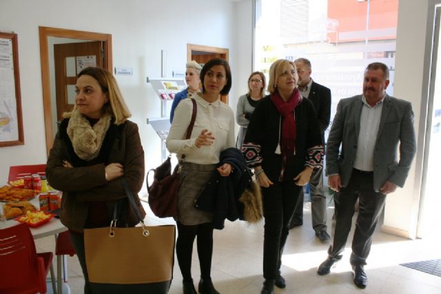 La consejera de Familia e Igualdad de Oportunidades, Violante Toms, visit hoy Totana - 6