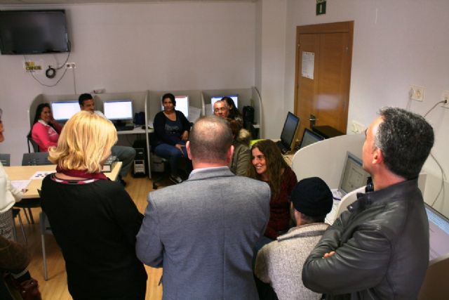 La consejera de Familia e Igualdad de Oportunidades, Violante Toms, visit hoy Totana - 29