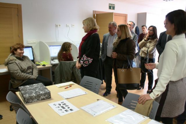 La consejera de Familia e Igualdad de Oportunidades, Violante Toms, visit hoy Totana - 36