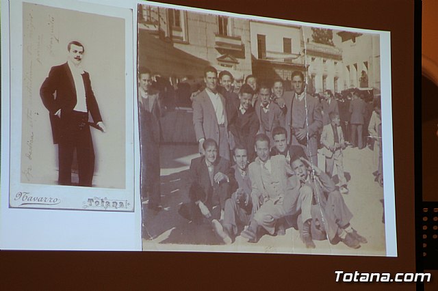 El cronista oficial de la ciudad, Juan Cnovas Mulero, presenta su ltimo libro “Bajo el cielo de Totana. Un recorrido por sus espacios urbanos (I)” - 28