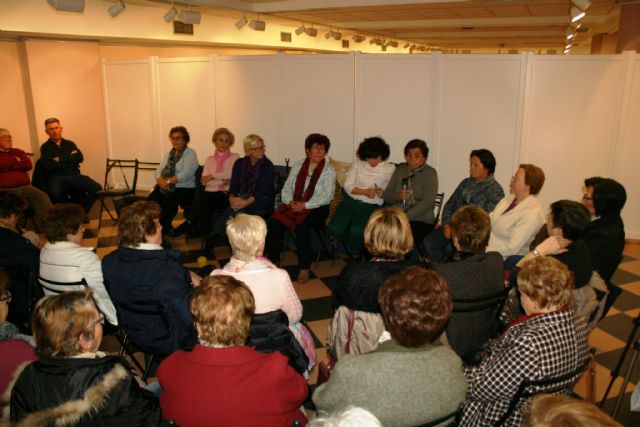 Mesa redonda “¡Adis a mi querida España! - 1