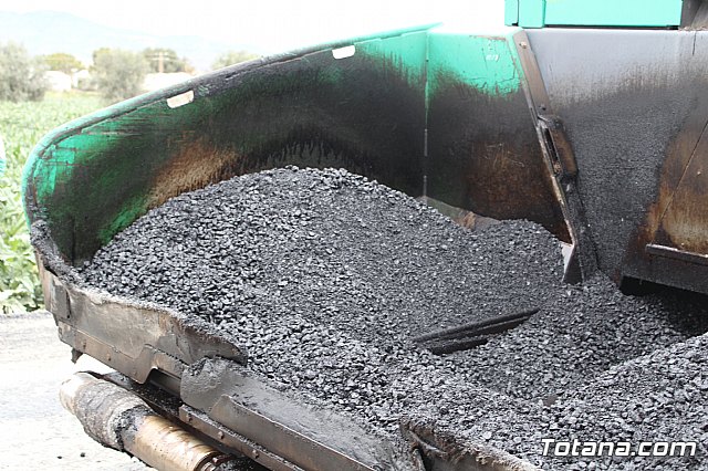 La Concejala de Caminos pavimenta, con recursos propios, los caminos de COATO y Ezequiel, junto a la Ciudad Deportiva - 4