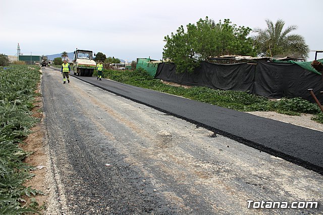 La Concejala de Caminos pavimenta, con recursos propios, los caminos de COATO y Ezequiel, junto a la Ciudad Deportiva - 8