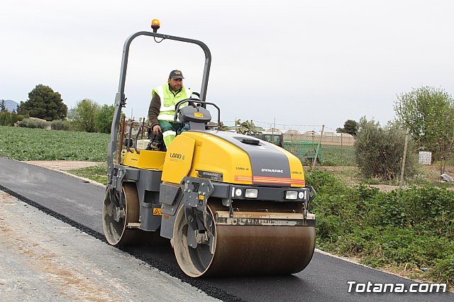 La Concejala de Caminos pavimenta, con recursos propios, los caminos de COATO y Ezequiel, junto a la Ciudad Deportiva - 14