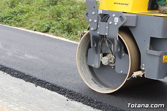 La Concejala de Caminos pavimenta, con recursos propios, los caminos de COATO y Ezequiel, junto a la Ciudad Deportiva - 15