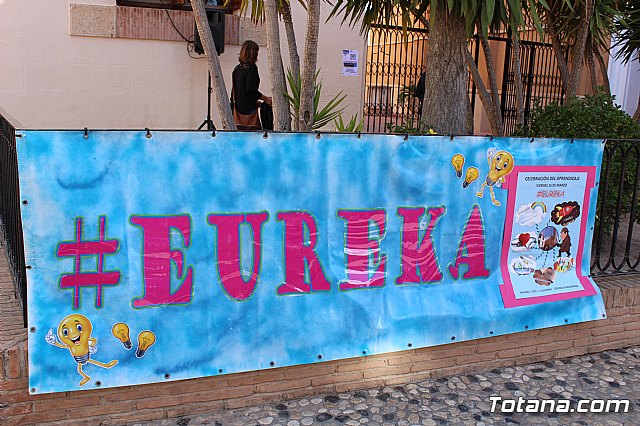 Autoridades municipales asisten a la jornada “Celebracin del aprendizaje” en el Colegio “La Milagrosa” - 14