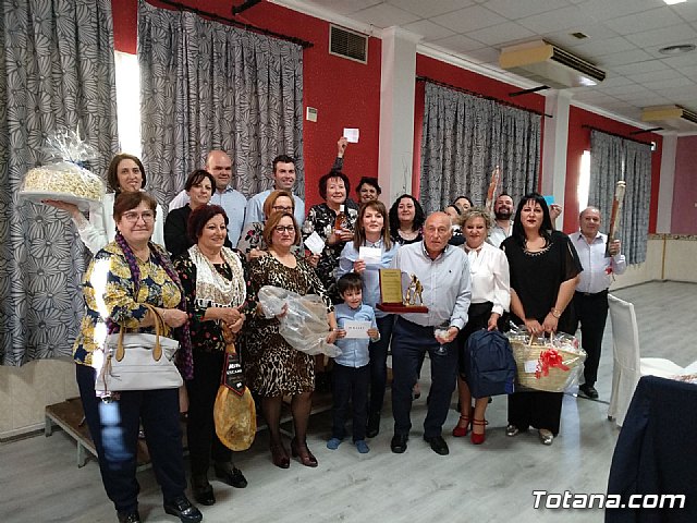 La Hermandad de Jess Flagelado y Descendimiento de la Cruz organiz su tradicional comida-fiesta - 1