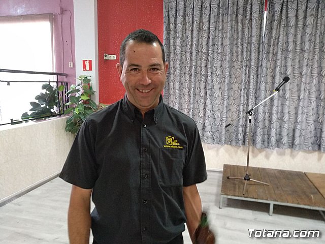 La Hermandad de Jess Flagelado y Descendimiento de la Cruz organiz su tradicional comida-fiesta - 7