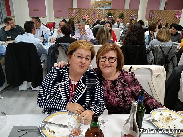 La Hermandad de Jess Flagelado y Descendimiento de la Cruz organiz su tradicional comida-fiesta - 11