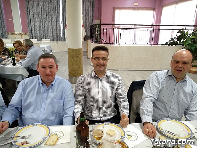 La Hermandad de Jess Flagelado y Descendimiento de la Cruz organiz su tradicional comida-fiesta - 19