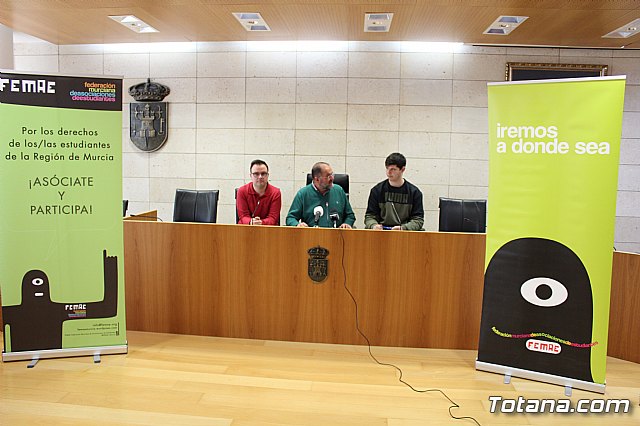 Ms de medio centenar de jvenes comienzan el Encuentro “SuperEstudiantes2018” con una recepcin institucional en el Ayuntamiento - 1