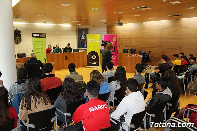 Ms de medio centenar de jvenes comienzan el Encuentro “SuperEstudiantes2018” con una recepcin institucional en el Ayuntamiento - 14