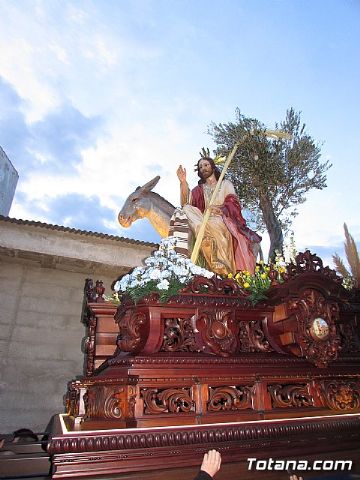 Traslado a la Iglesia de Santiago de 