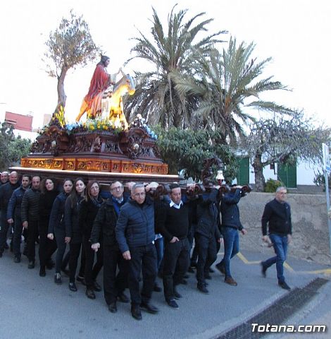 Traslado a la Iglesia de Santiago de 