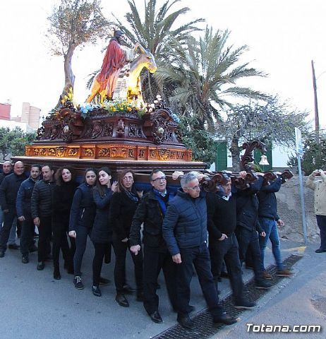 Traslado a la Iglesia de Santiago de 
