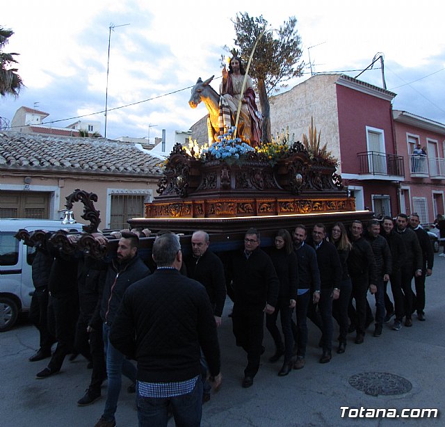 Traslado a la Iglesia de Santiago de 