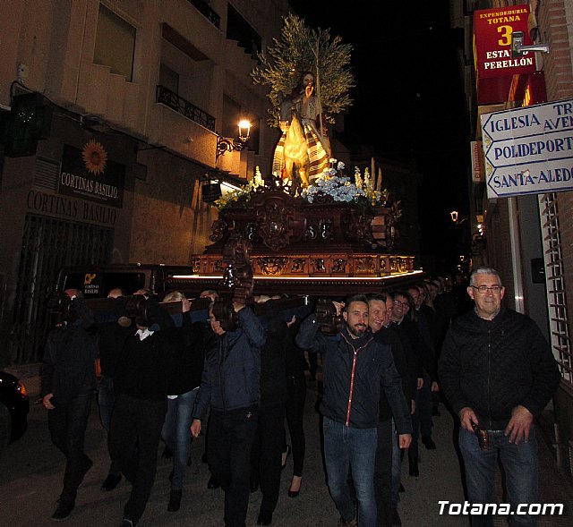Traslado a la Iglesia de Santiago de 