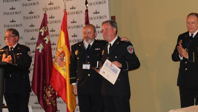 El cabo Norberto Costa recibe la Medalla de Reconocimiento de las Policas Locales - 2
