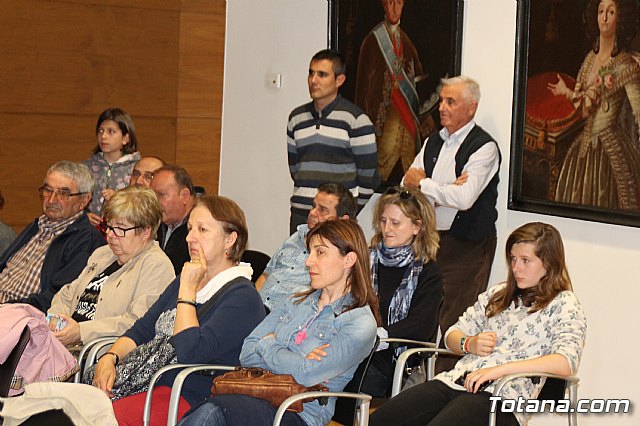 El Pleno acuerda exigir a Adif y al Ministerio de Fomento la retirada inmediata del nuevo trazado del AVE a su paso por Totana - 28