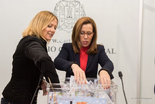 Nuria Vidal, cliente del area Comercial la Milla, gana el crucero para dos personas - 1, Foto 1