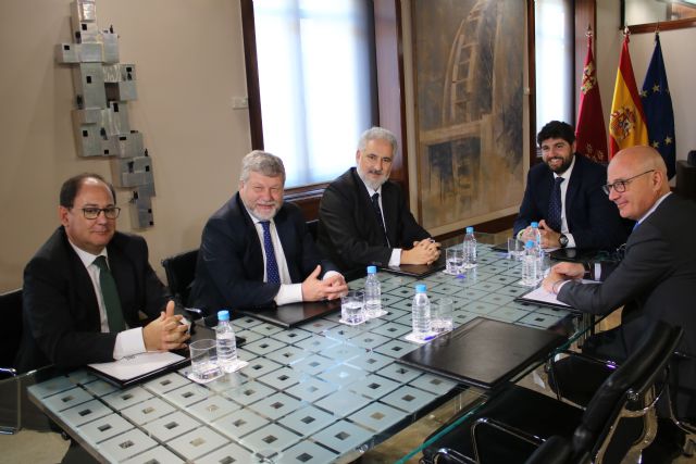 López Miras se reúne con el presidente de Navantia y miembros del Comité de Dirección de la empresa - 2, Foto 2