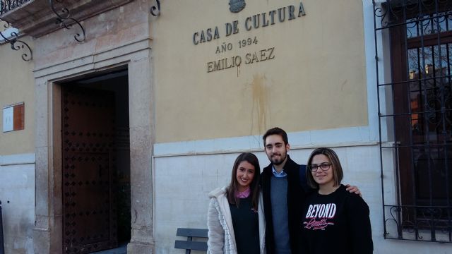 NNGG Caravaca y Feremur piden al Ayuntamiento que solucione los problemas de apertura de las salas de estudio de la Biblioteca municipal - 2, Foto 2