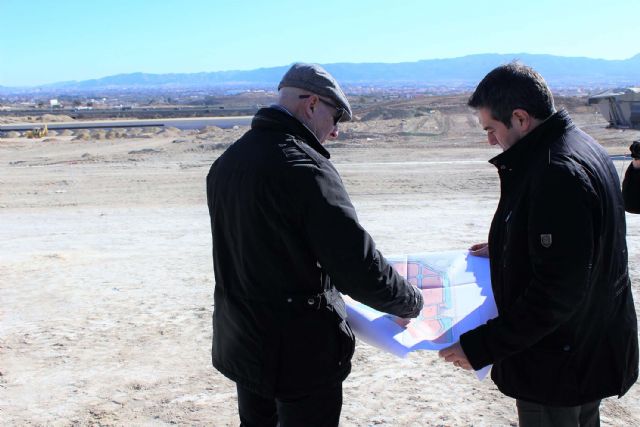El alcalde visitó esta mañana las obras que se están realizando en los terrenos del Parque Empresarial San Andrés - 3, Foto 3