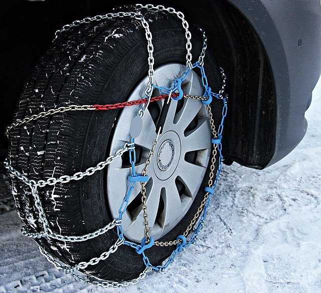 'Filomena' desata la demanda de cadenas, raquetas y botas de nieve - 1, Foto 1
