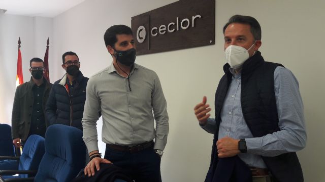 Fulgencio Gil propone crear una tarifa especial de agua para los hosteleros, que acumulan pérdidas superiores al 70% y afrontan un año de incertidumbre - 1, Foto 1