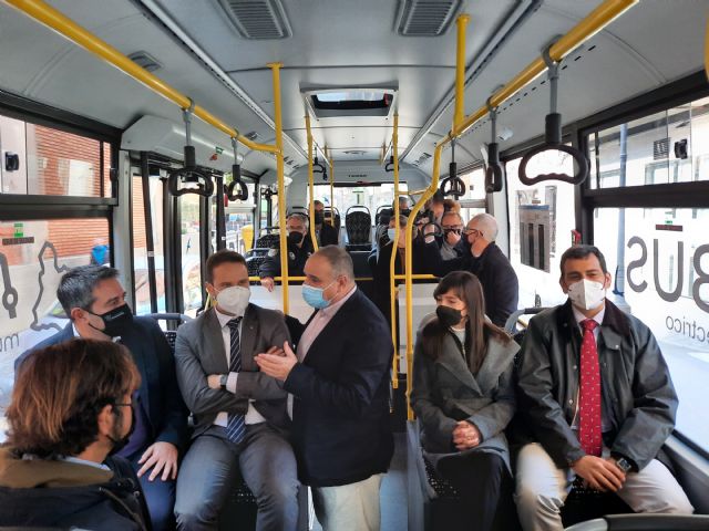 Alcantarilla estrena el primer autobús completamente eléctrico del nuevo modelo de transporte Movibús - 2, Foto 2