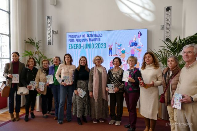 Servicios Sociales programa 32 talleres y cursos para mayores en el primer semestre del año - 1, Foto 1