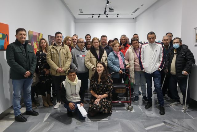 La expresión de la creatividad, Rocinante entre Colores de Afemar - 1, Foto 1