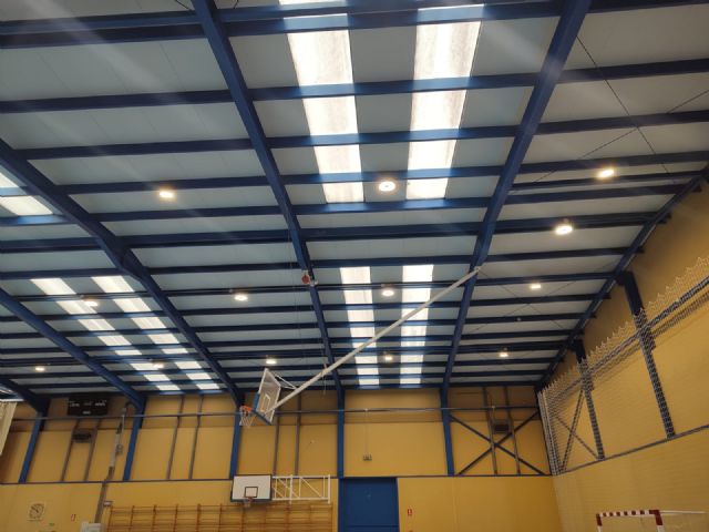 El Ayuntamiento de Murcia renueva la iluminación de los pabellones deportivos de Zeneta y Los Dolores con focos LED - 2, Foto 2