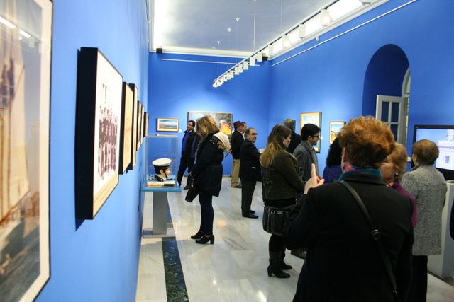 Exposición: Fotografías antiguas del Buque Escuela Juan Sebastián ElCano y pinturas temáticas de José María Falgas, Foto 9