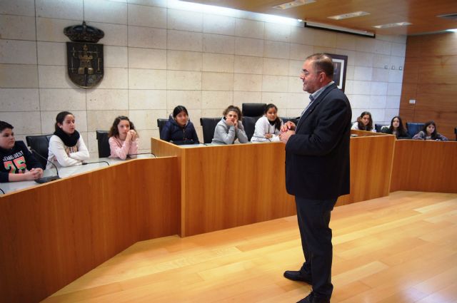 Alumnos de Educación Primaria del colegio San José participan en el programa Conoce tu ayuntamiento, Foto 9