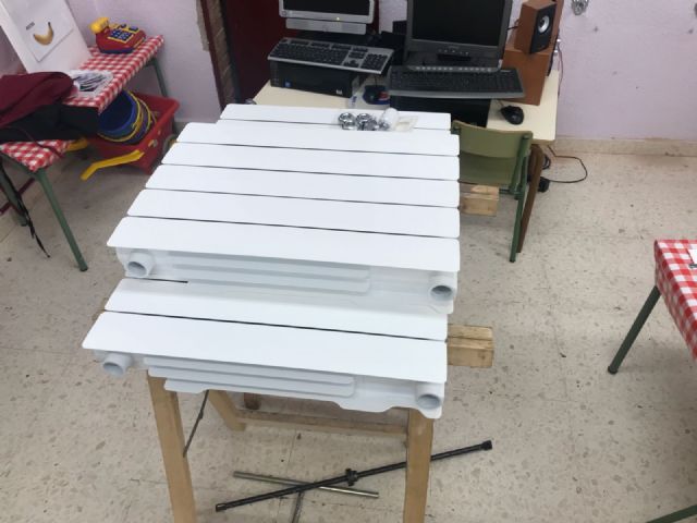 El Partido Popular celebra que ya se esté instalando la nueva calefacción en el colegio de Valentín - 1, Foto 1