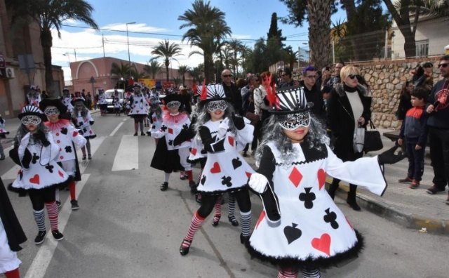 Se aprueba suscribir un convenio con la Federación de Peñas del Carnaval para organizar los desfiles en El Paretón y el Carnaval infantil