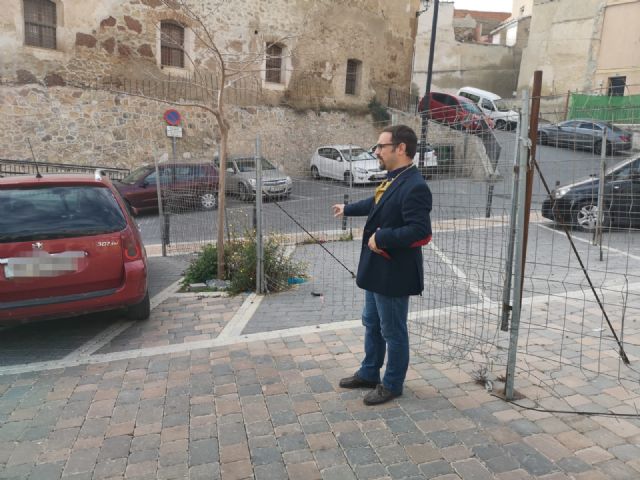 Mateos exige al Alcalde que solucione los problemas que mantienen cerrado parcialmente el aparcamiento de San Patricio - 2, Foto 2