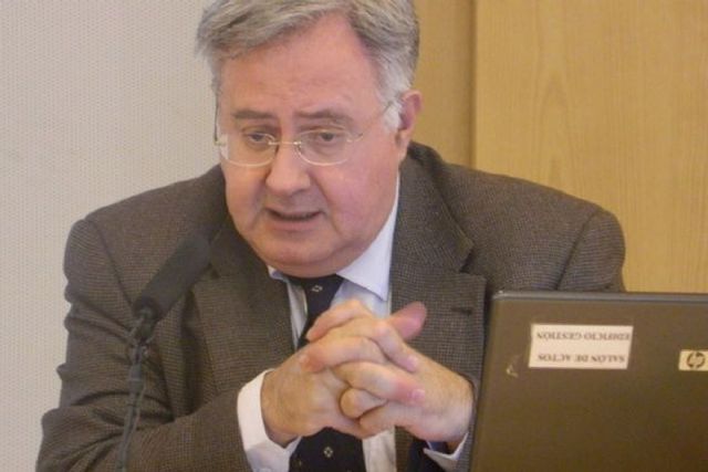 El catedrático Tomás Albaladejo hablará en el IES Isaac Peral sobre la literatura en la construcción de Europa - 1, Foto 1