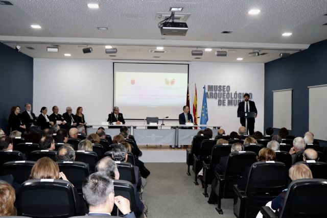 Fernando López Miras inaugura el curso oficial de las Reales Academias de la Región de Murcia - 1, Foto 1